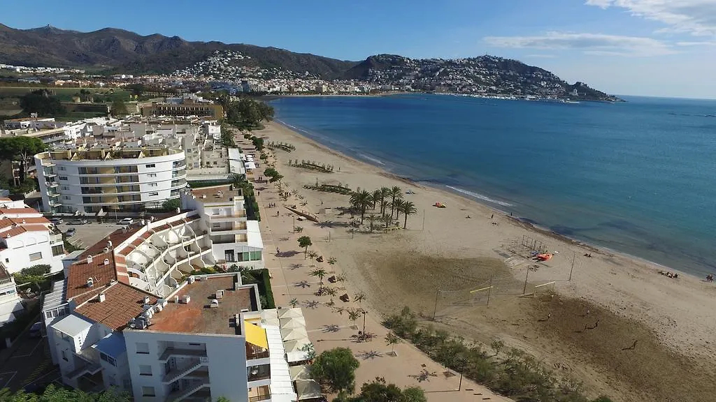 Inmosantos Oasis A5 Apartment Roses Spain